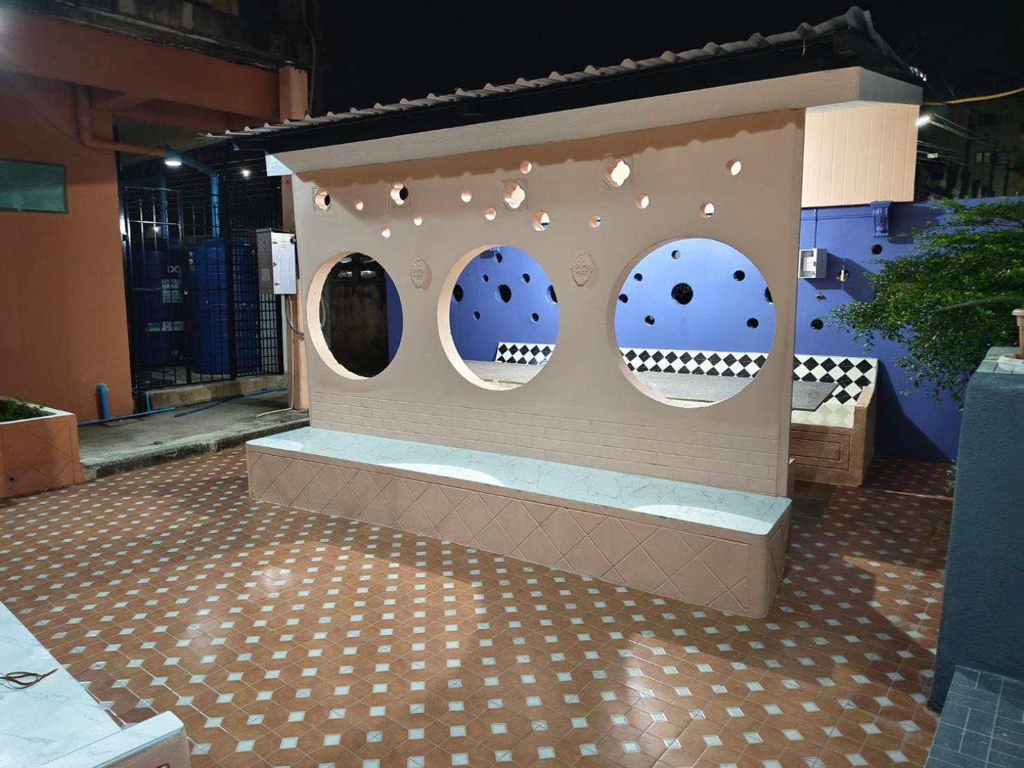 At Night Ξενοδοχείο Chumphon Εξωτερικό φωτογραφία