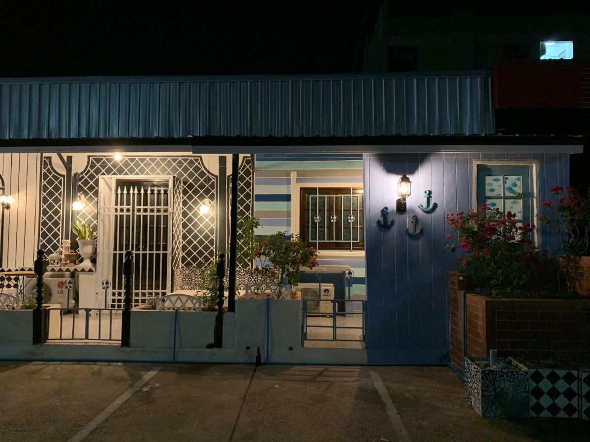 At Night Ξενοδοχείο Chumphon Εξωτερικό φωτογραφία